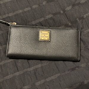 Dooney & Bourke Textured Black Wristlet